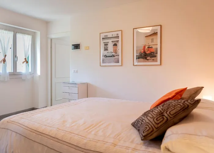 Semesterbostad La Dolce Mela - By Lovecomo Tremezzo